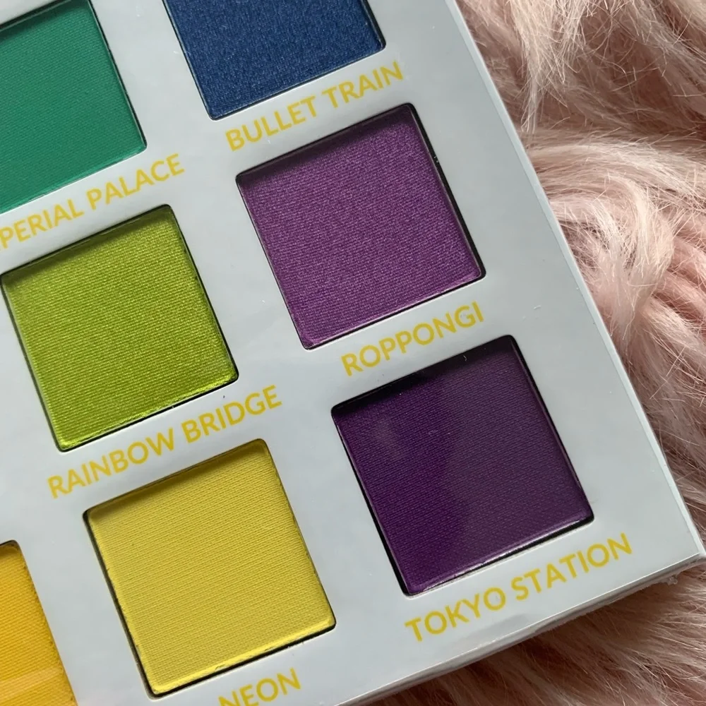 🎉HP🎉 New BH Cosmetics Trendy In Tokyo Eyeshadow Palette